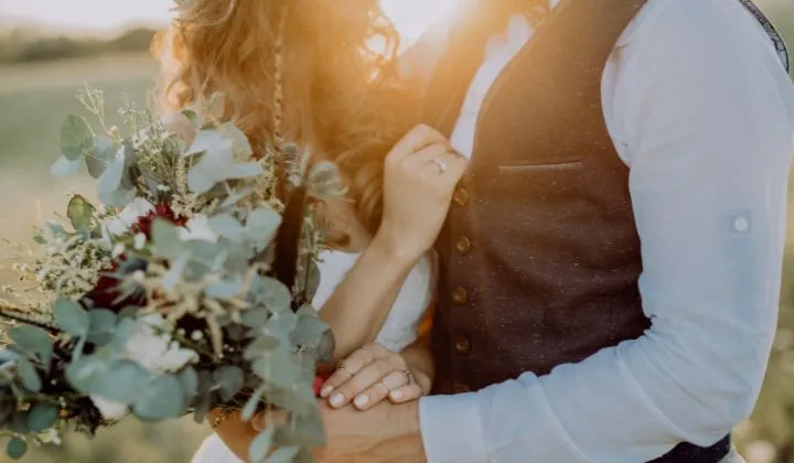 結婚祝いをもらったらどうする？基本知識から予算まで徹底解説！