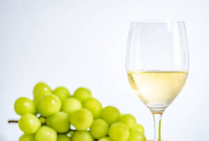 白ワインがない！日本酒など代用できるお酒や調味料をご紹介