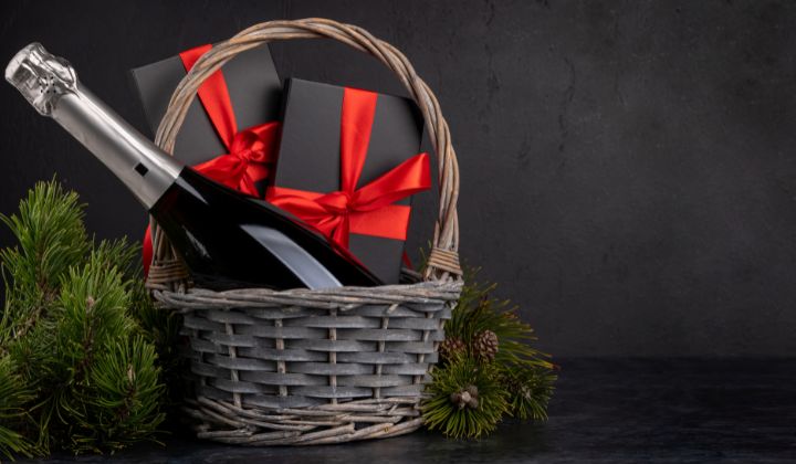 退職祝いにおススメのワインと選び方解説！門出のお祝いに特別なワインを