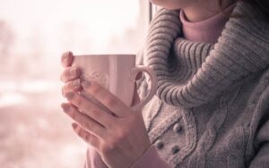 ホットワインは風邪予防に効果的！嬉しい効果と飲むタイミング、作り方を解説