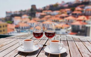 ワインとコーヒーの共通点とは？香りや風味の楽しみ方