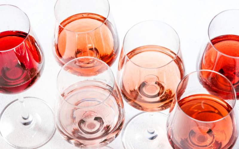 ワインの赤と白を混ぜる混醸法ってなに？ロゼワインの魅力やおすすめワインを紹介