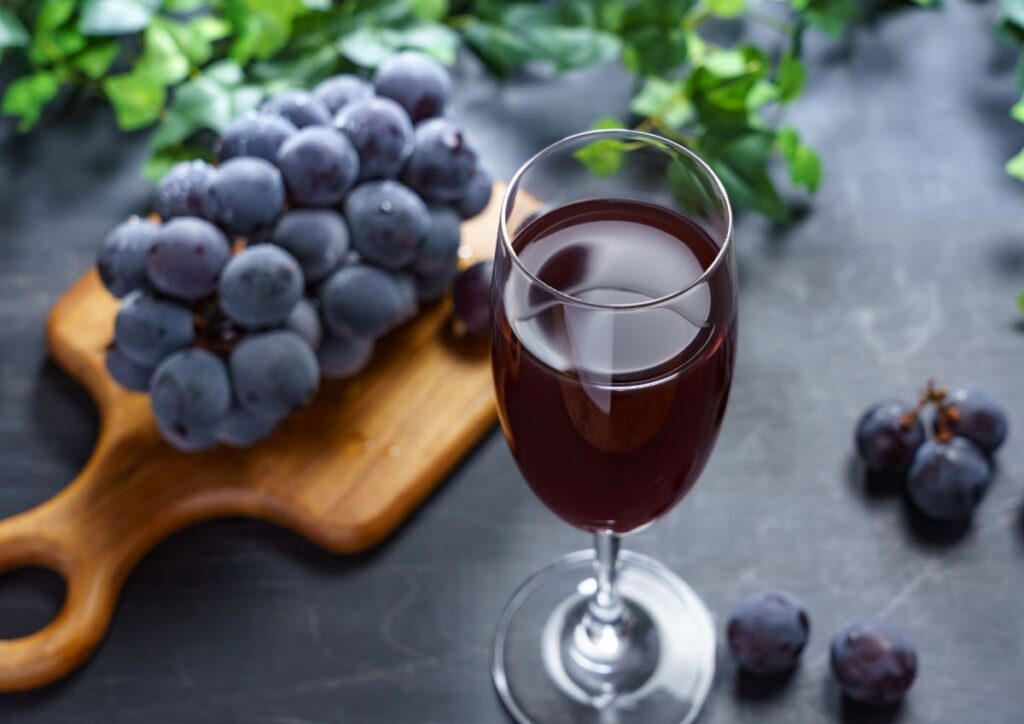 ノンアルコールワインとぶどうジュースは違います！特徴を徹底解説